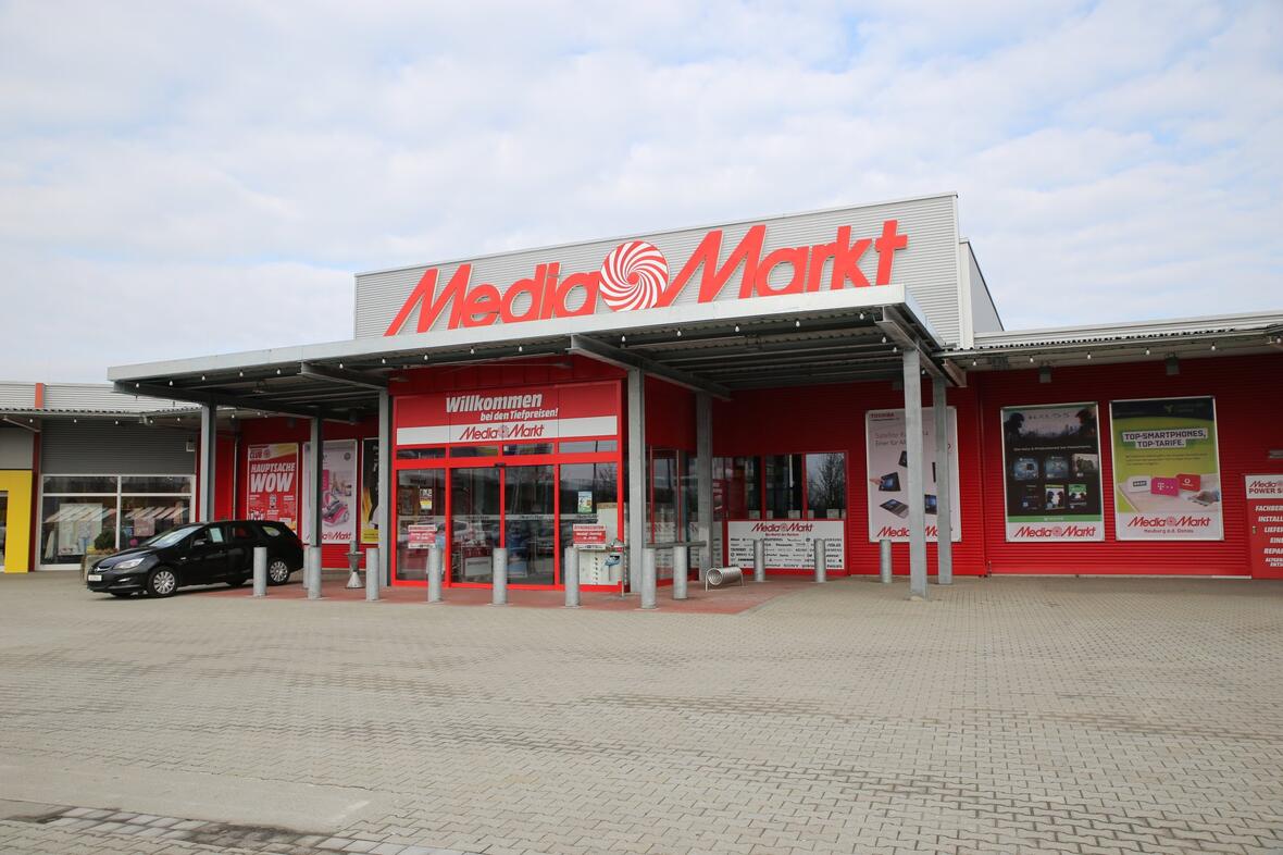 media-markt-neuburg-aussenansicht